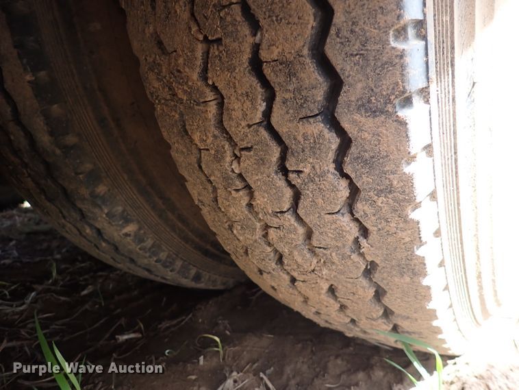 image for item DK4577 1979 Trail-Eze 5543-9000 double drop deck equipment trailer