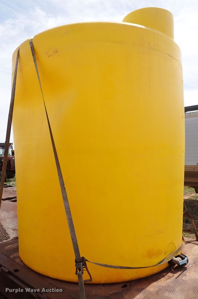 image for item DK4578 Poly tank