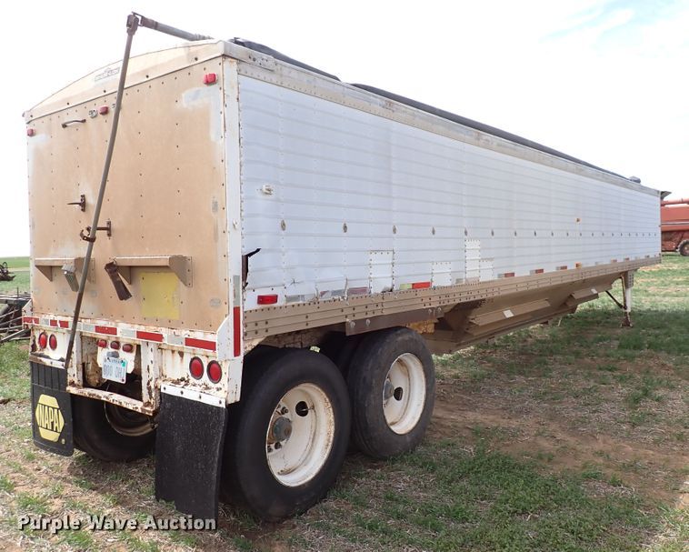 image for item DK4579 1982 Timpte grain trailer