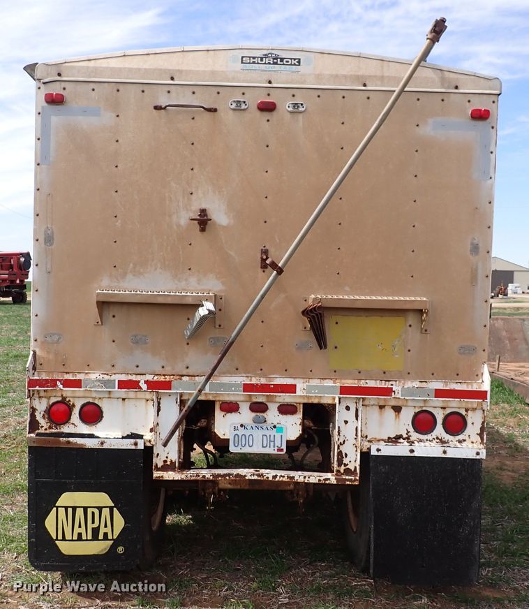 image for item DK4579 1982 Timpte grain trailer