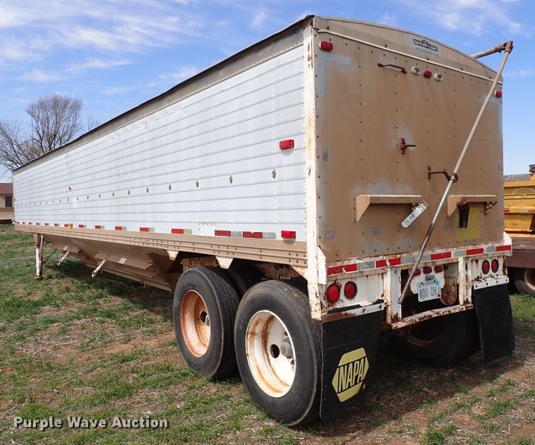 image for item DK4579 1982 Timpte grain trailer
