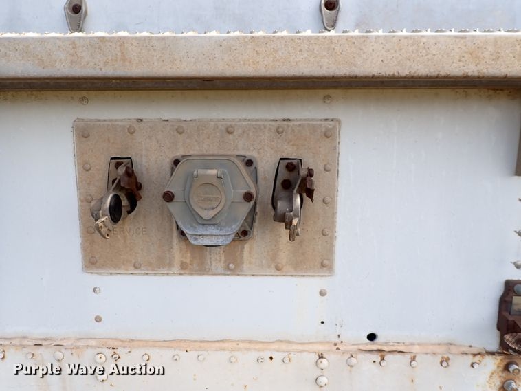 image for item DK4579 1982 Timpte grain trailer