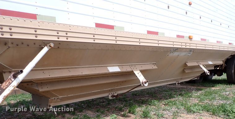 image for item DK4579 1982 Timpte grain trailer
