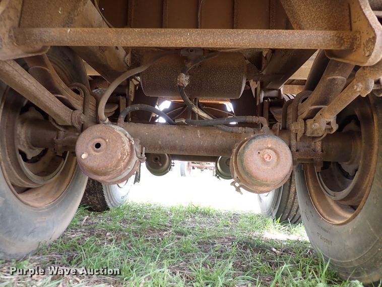 image for item DK4579 1982 Timpte grain trailer