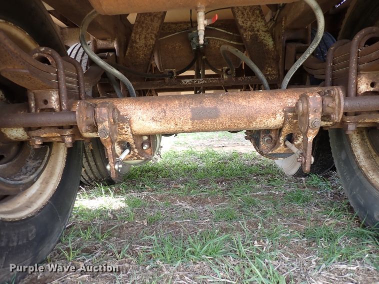 image for item DK4579 1982 Timpte grain trailer