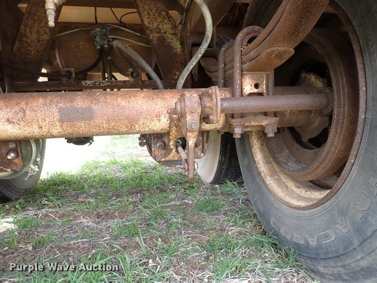 image for item DK4579 1982 Timpte grain trailer