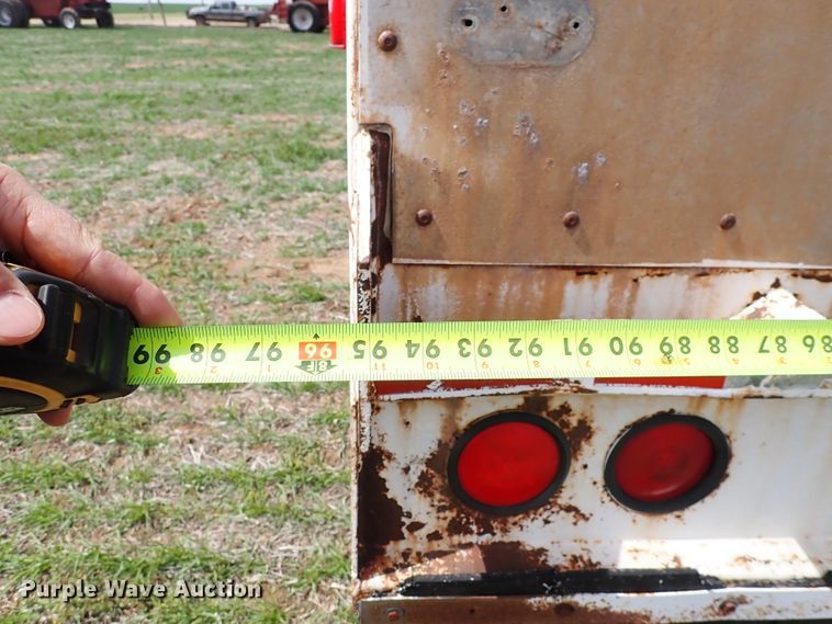 image for item DK4579 1982 Timpte grain trailer