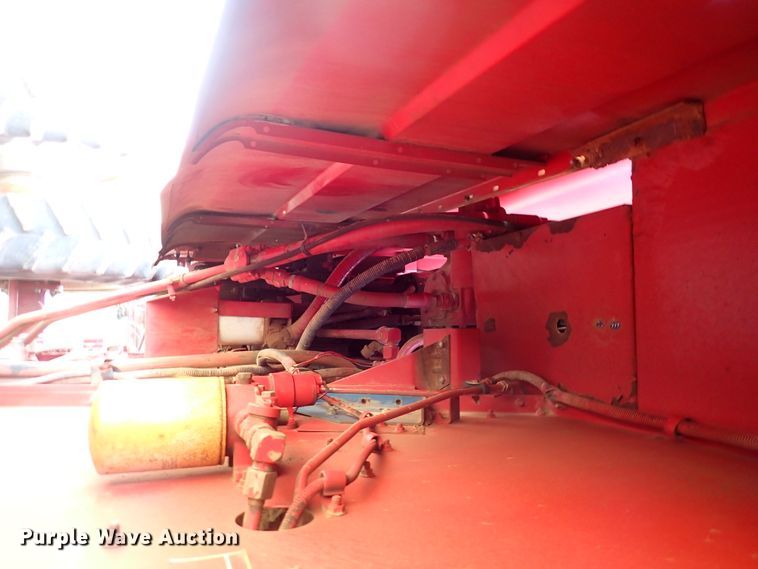 image for item DK4581 1993 Case IH 1688  combine