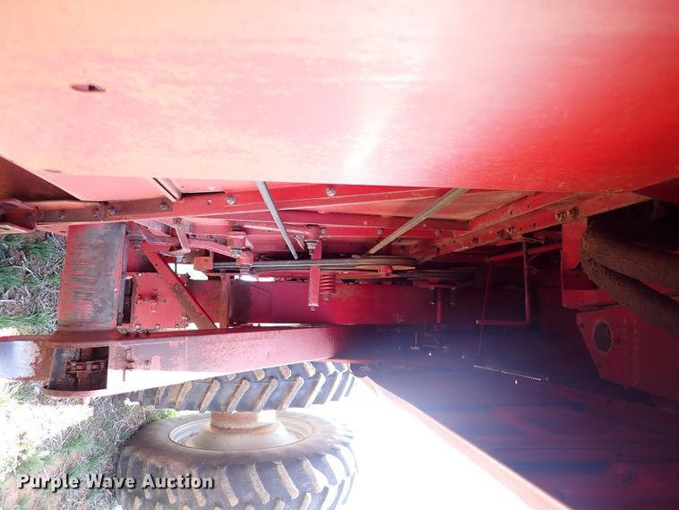 image for item DK4581 1993 Case IH 1688  combine