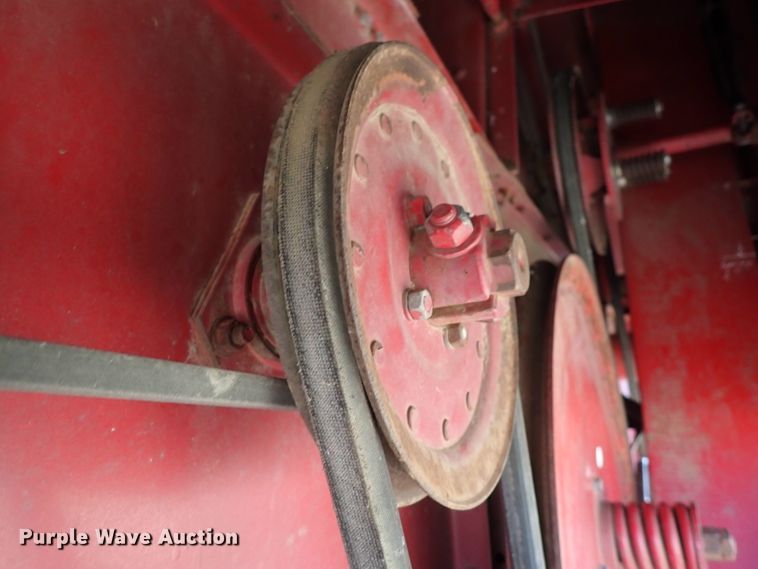 image for item DK4581 1993 Case IH 1688  combine