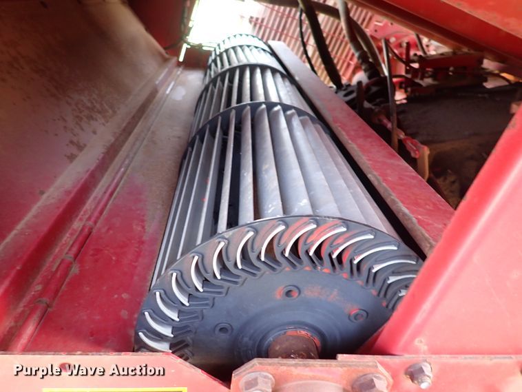 image for item DK4581 1993 Case IH 1688  combine