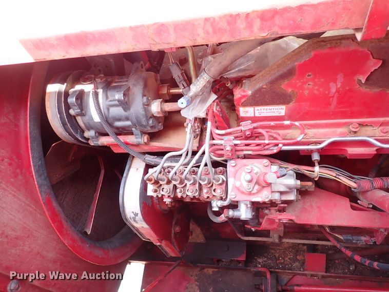 image for item DK4581 1993 Case IH 1688  combine
