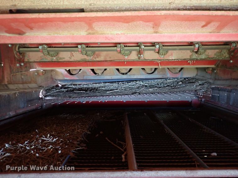 image for item DK4581 1993 Case IH 1688  combine