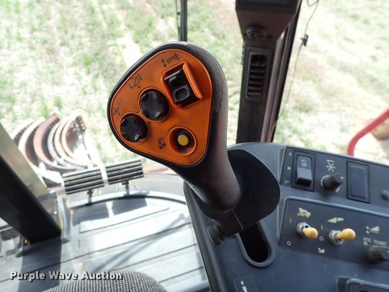 image for item DK4582 1998 Case IH 2388  Axial-Flow combine