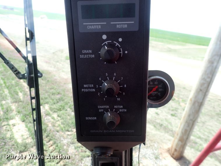 image for item DK4582 1998 Case IH 2388  Axial-Flow combine