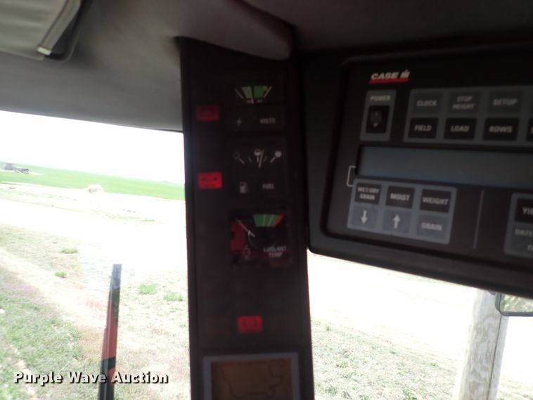 image for item DK4582 1998 Case IH 2388  Axial-Flow combine