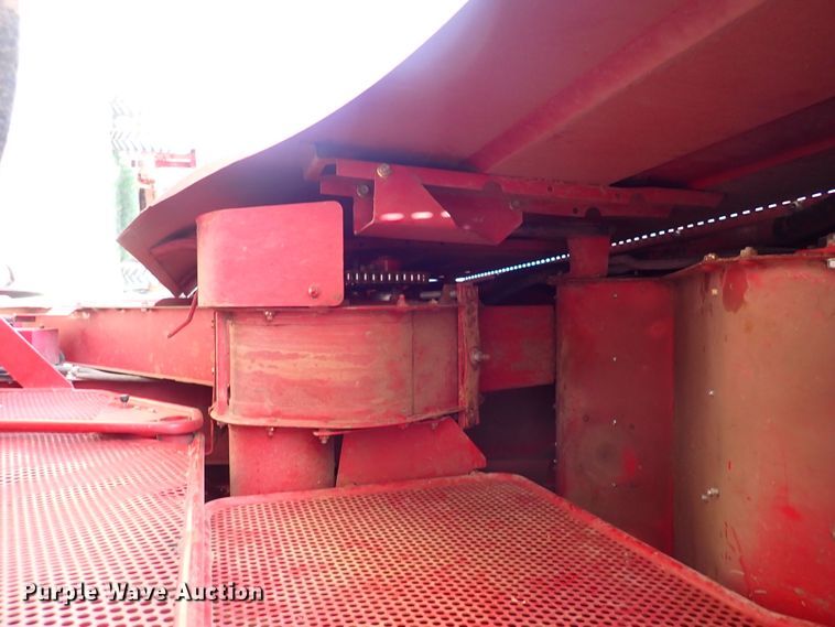 image for item DK4582 1998 Case IH 2388  Axial-Flow combine