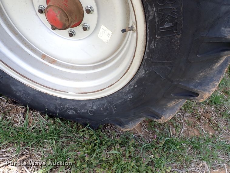 image for item DK4582 1998 Case IH 2388  Axial-Flow combine