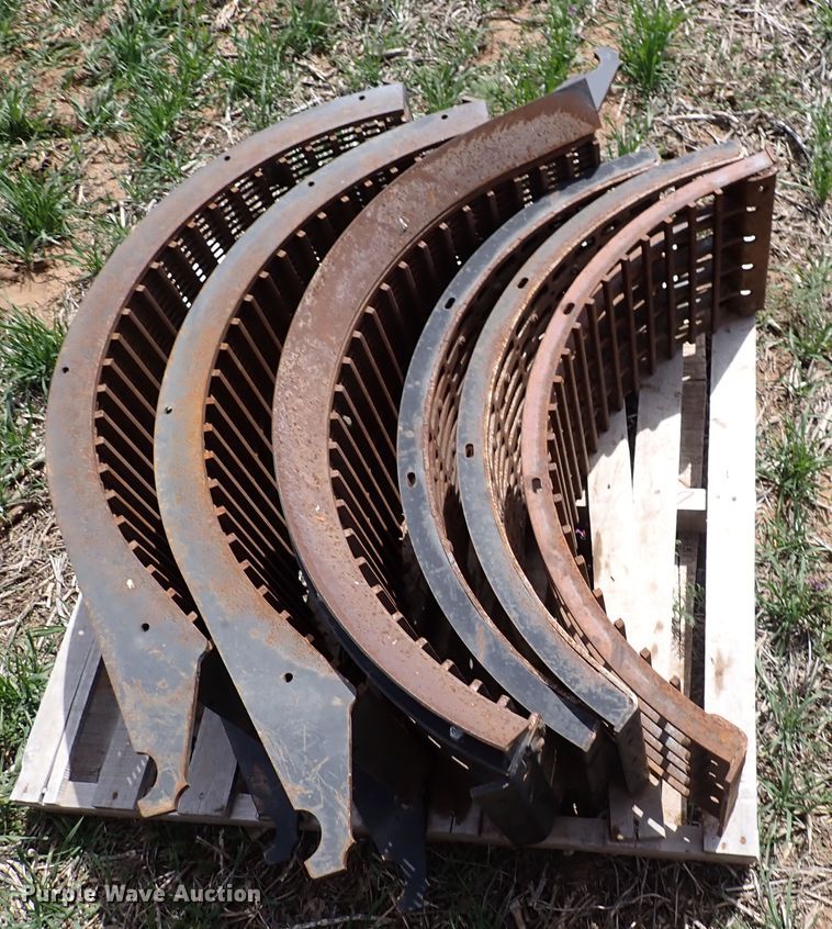 image for item DK4582 1998 Case IH 2388  Axial-Flow combine