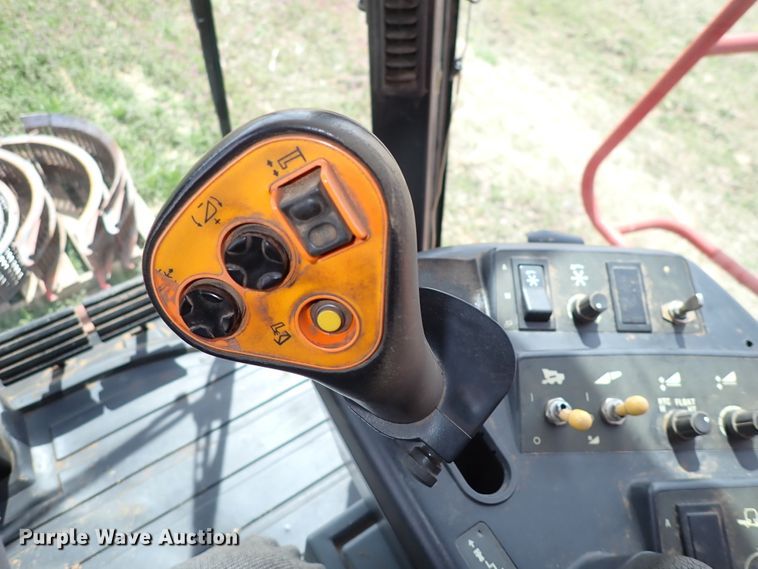 image for item DK4583 2001 Case IH 2388  combine