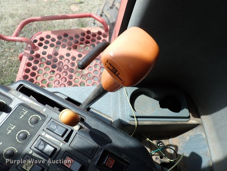 image for item DK4583 2001 Case IH 2388  combine