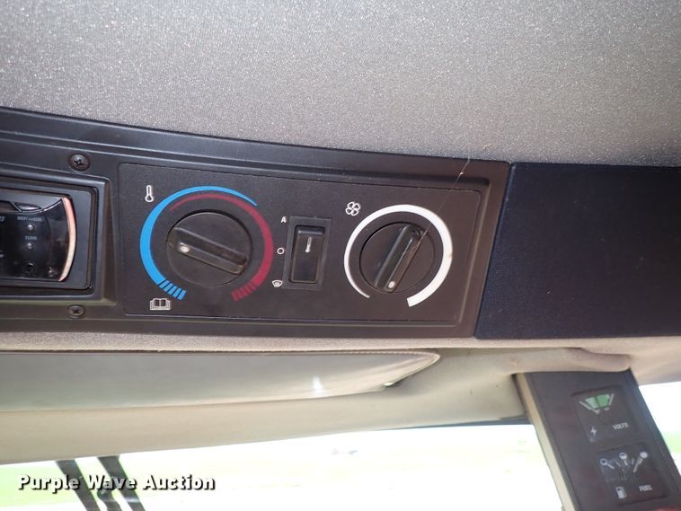 image for item DK4583 2001 Case IH 2388  combine