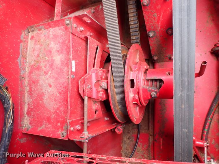 image for item DK4583 2001 Case IH 2388  combine