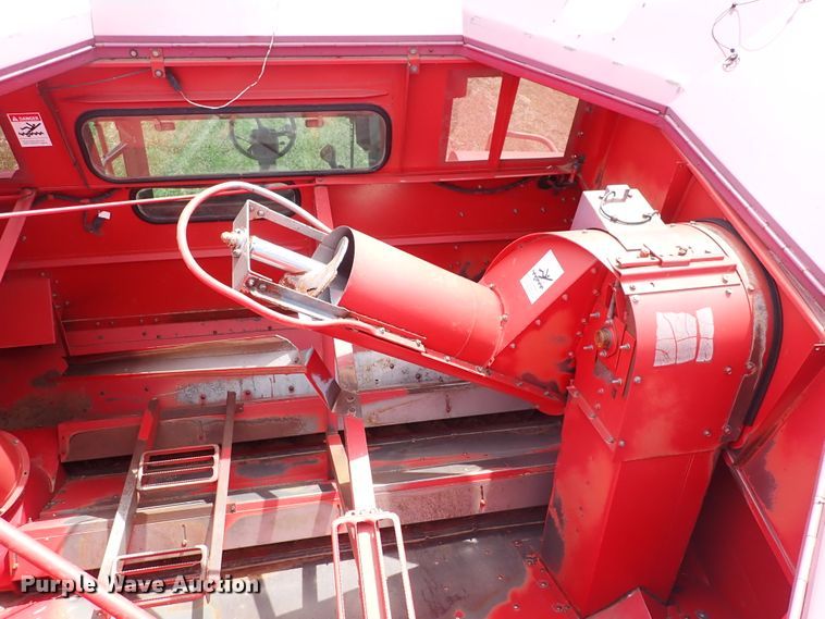 image for item DK4583 2001 Case IH 2388  combine