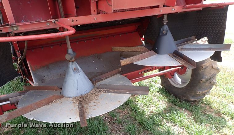 image for item DK4583 2001 Case IH 2388  combine