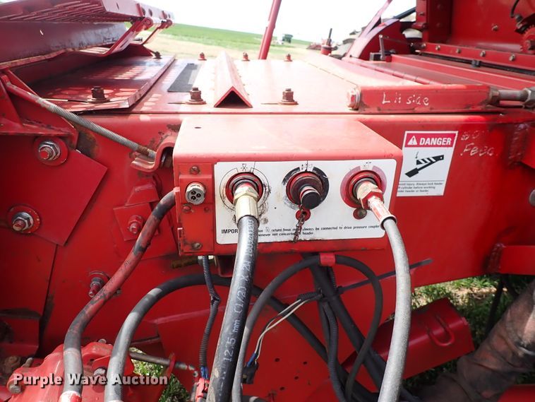 image for item DK4583 2001 Case IH 2388  combine