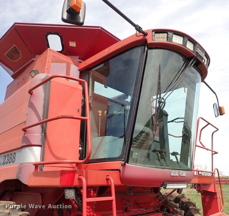 image for item DK4583 2001 Case IH 2388  combine