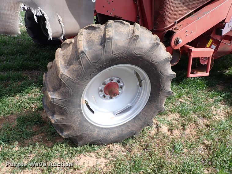 image for item DK4583 2001 Case IH 2388  combine