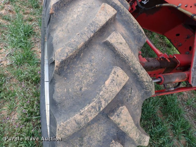 image for item DK4583 2001 Case IH 2388  combine