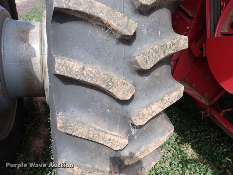 image for item DK4583 2001 Case IH 2388  combine