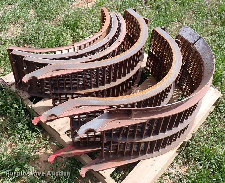 image for item DK4583 2001 Case IH 2388  combine