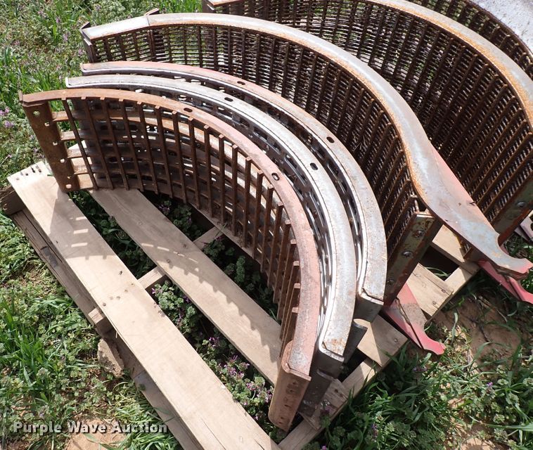 image for item DK4583 2001 Case IH 2388  combine