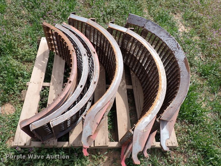 image for item DK4583 2001 Case IH 2388  combine