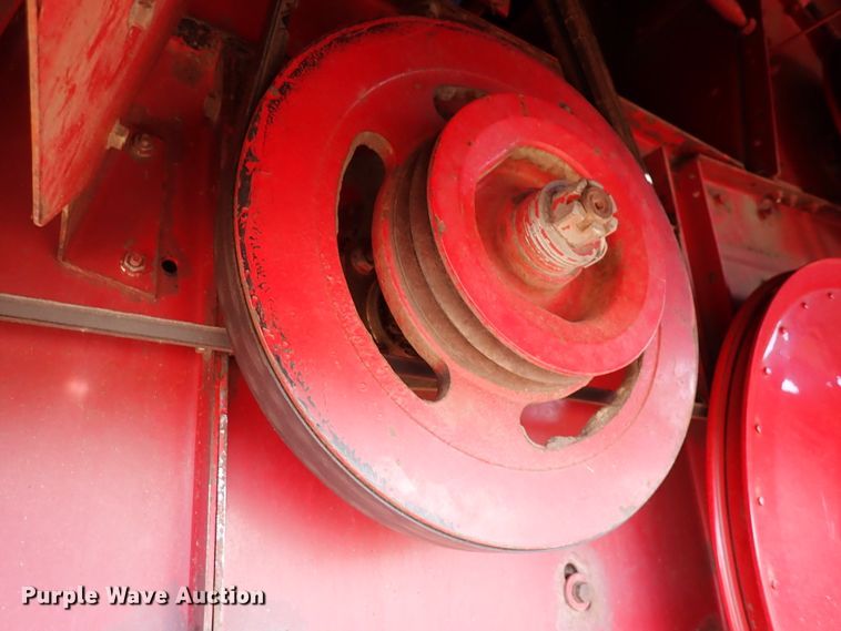 image for item DK4583 2001 Case IH 2388  combine