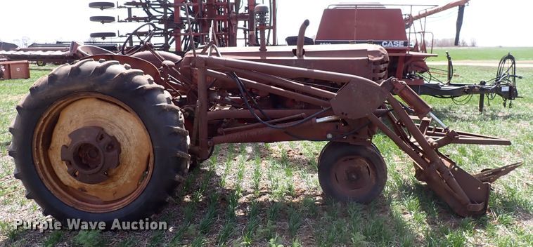 image for item DK4584 Massey-Ferguson 33  tractor