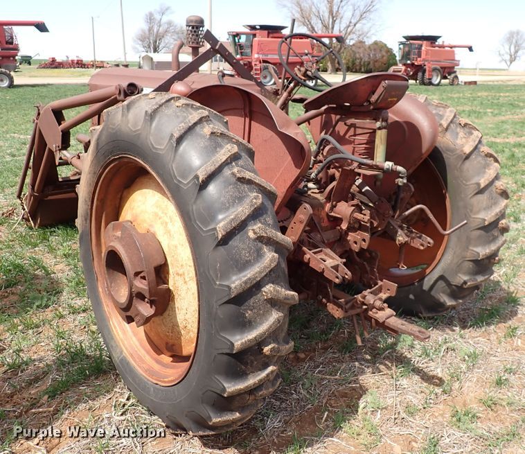 image for item DK4584 Massey-Ferguson 33  tractor