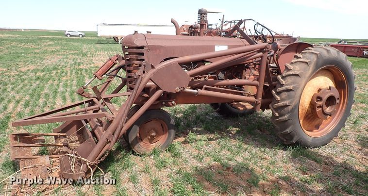 image for item DK4584 Massey-Ferguson 33  tractor
