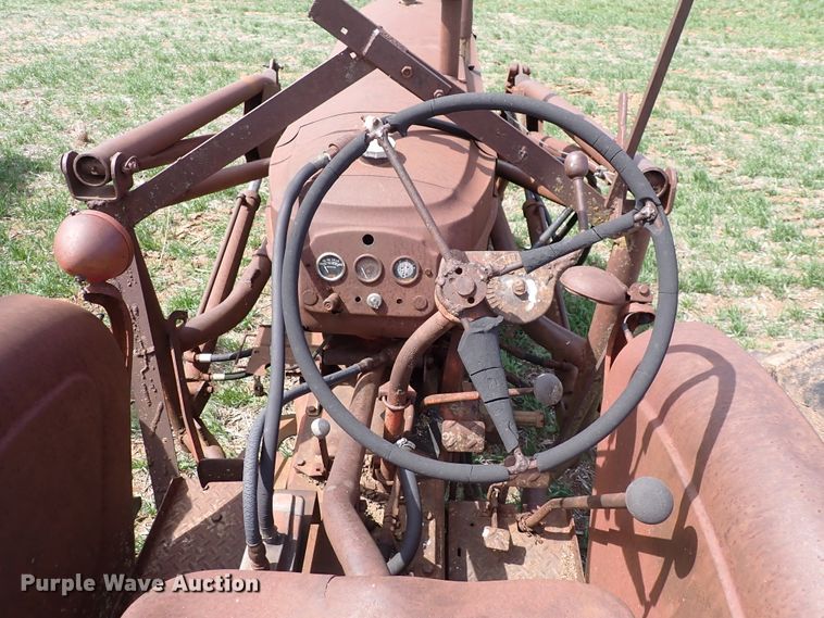 image for item DK4584 Massey-Ferguson 33  tractor
