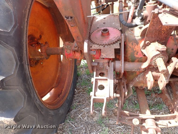 image for item DK4584 Massey-Ferguson 33  tractor