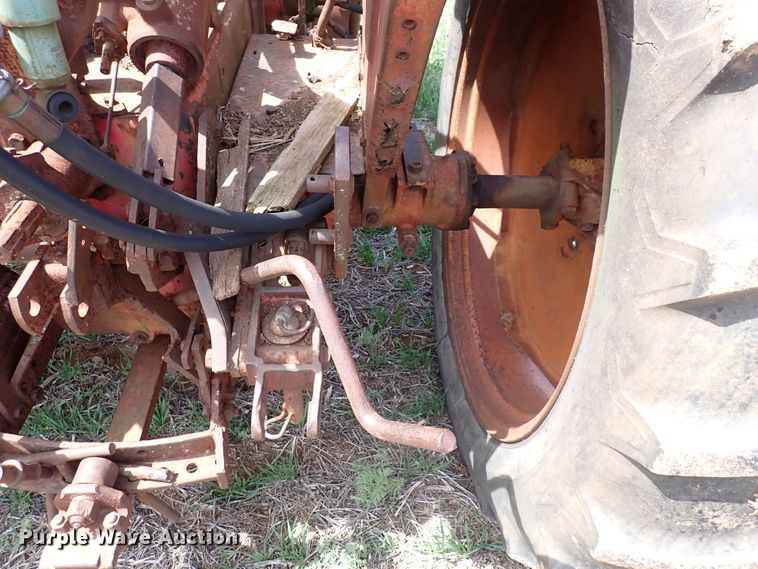 image for item DK4584 Massey-Ferguson 33  tractor