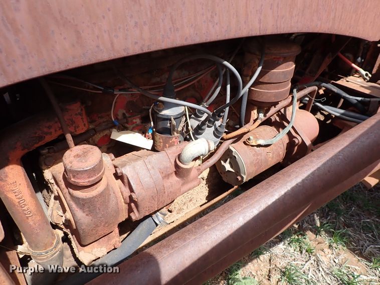 image for item DK4584 Massey-Ferguson 33  tractor