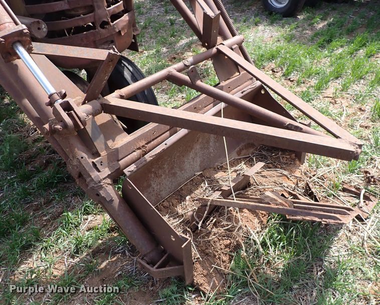 image for item DK4584 Massey-Ferguson 33  tractor