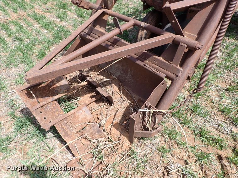 image for item DK4584 Massey-Ferguson 33  tractor