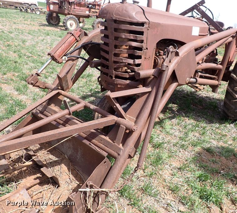 image for item DK4584 Massey-Ferguson 33  tractor