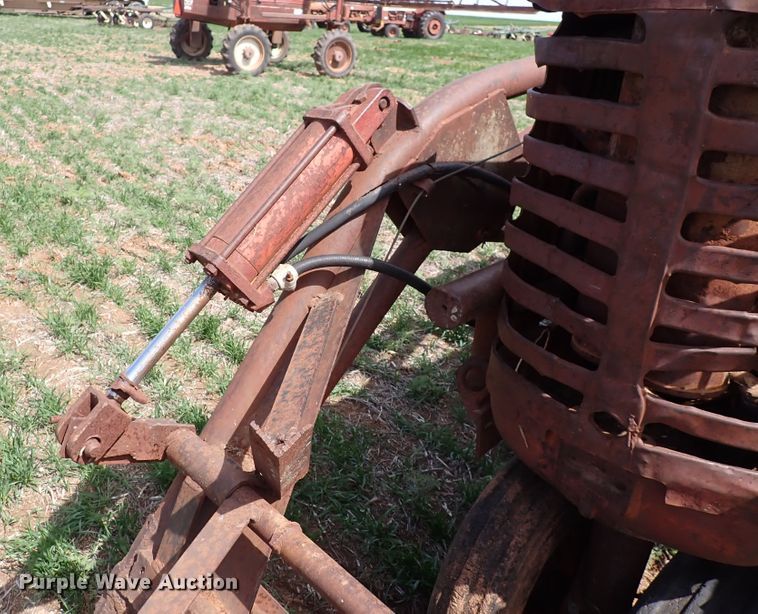 image for item DK4584 Massey-Ferguson 33  tractor