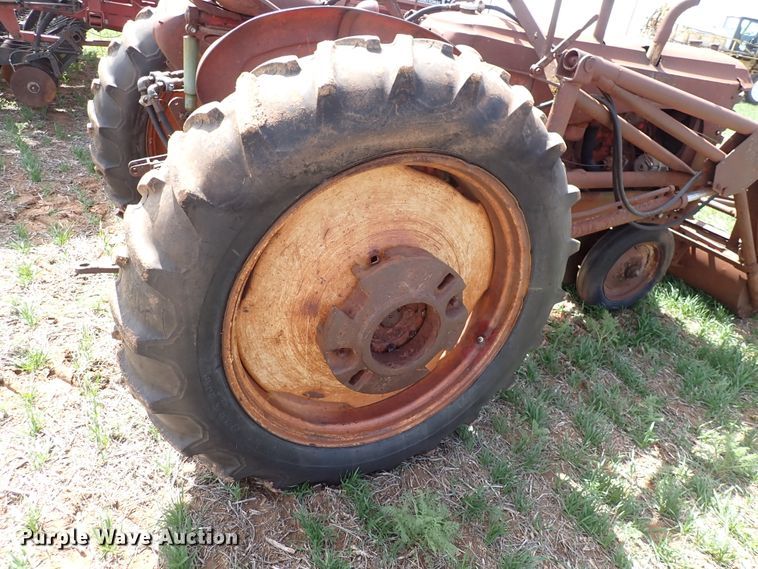 image for item DK4584 Massey-Ferguson 33  tractor